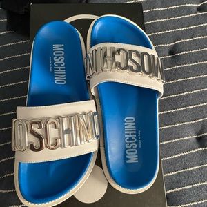 Barley used moschino slides